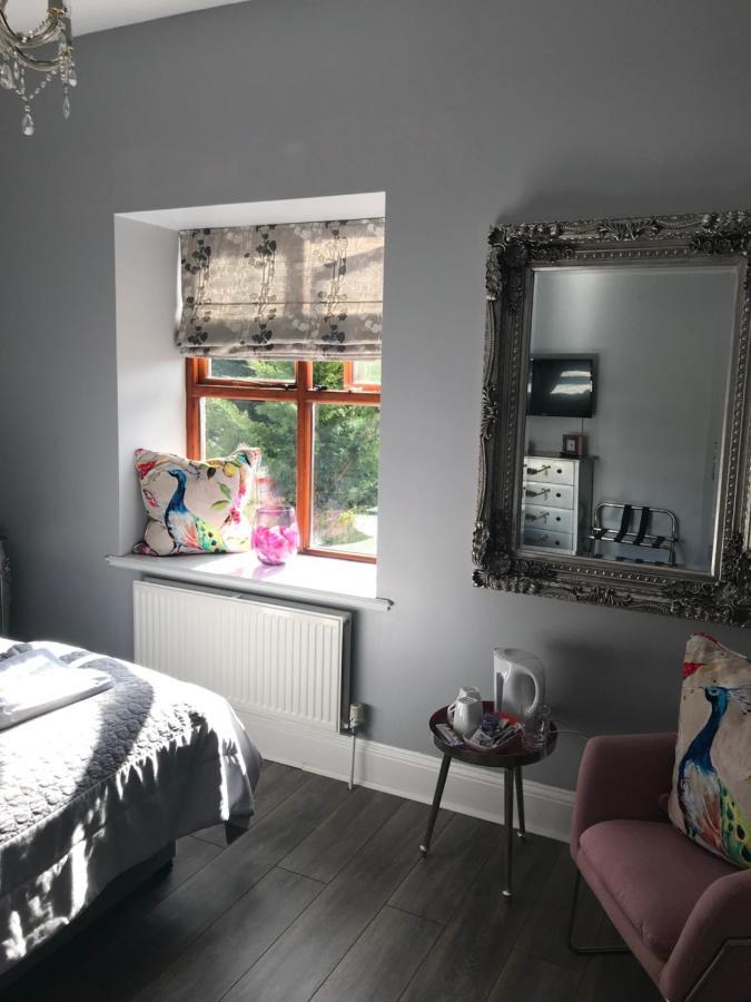 Mickering Barn Bed & Breakfast Aughton ภายนอก รูปภาพ