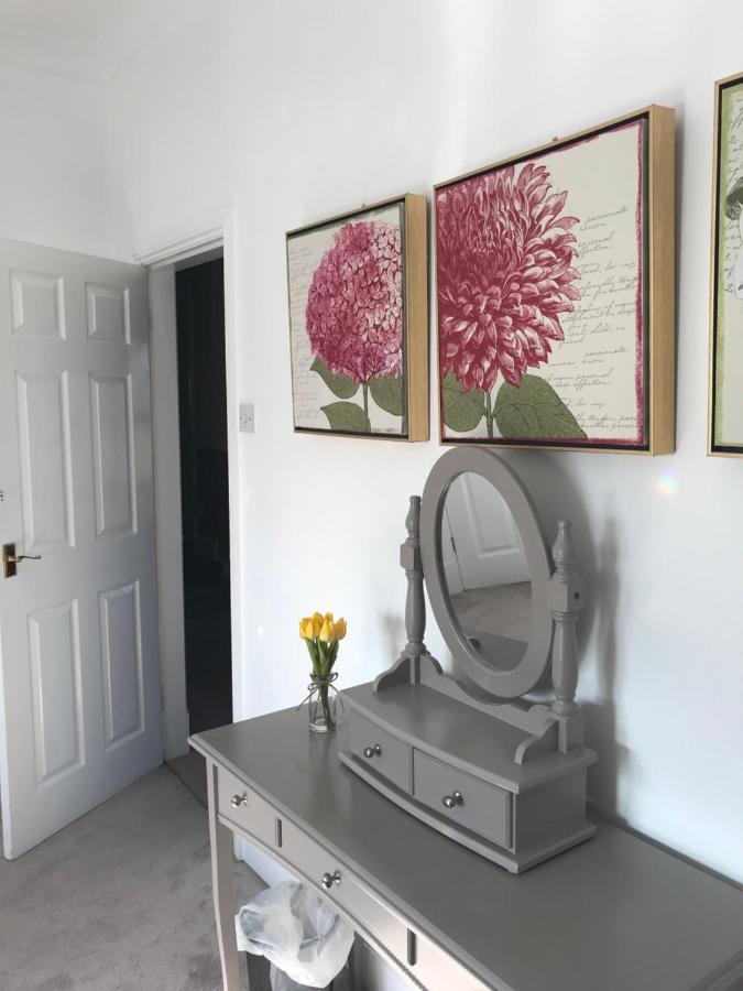 Mickering Barn Bed & Breakfast Aughton ภายนอก รูปภาพ