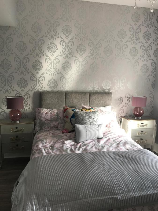 Mickering Barn Bed & Breakfast Aughton ภายนอก รูปภาพ